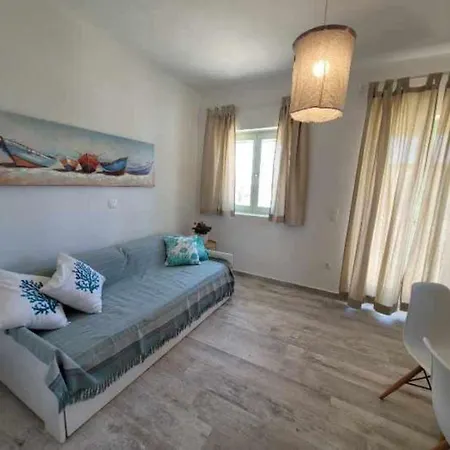 Marita's Retreat Apartment Naousa (Paros)